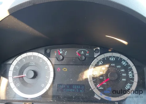 2010 Ford Escape Xlt from USA, damaged, VIN 1FMCU0DG3AKC47359